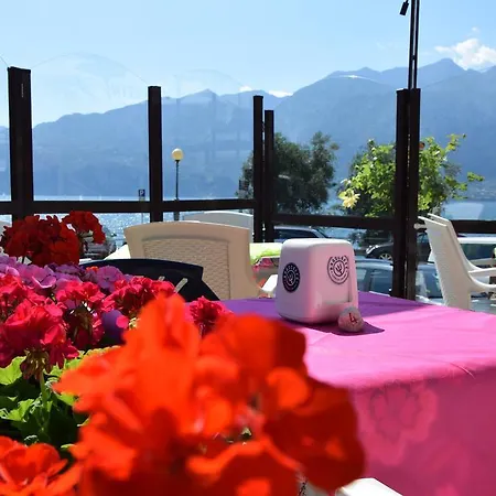 ホテル Vela Azzurra