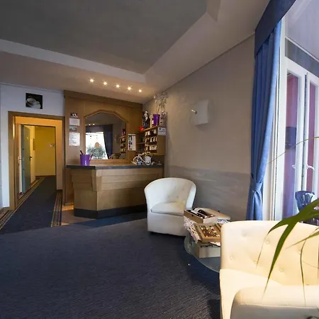 ホテル Vela Azzurra