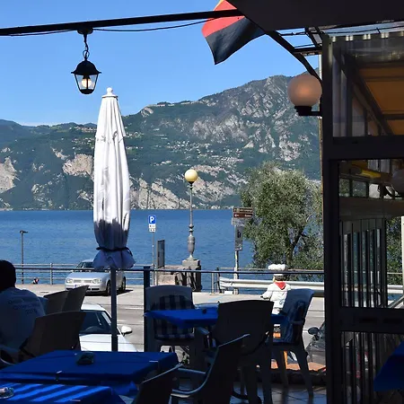 Vela Azzurra ホテル Navene