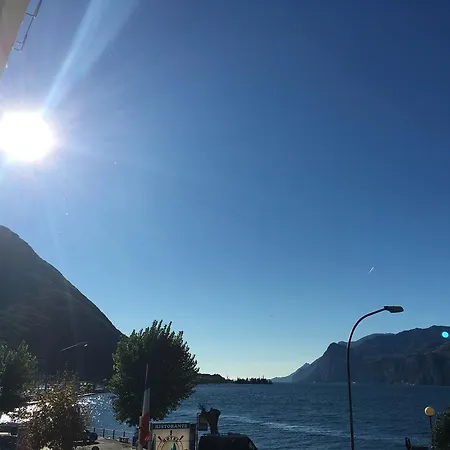 Vela Azzurra Navene