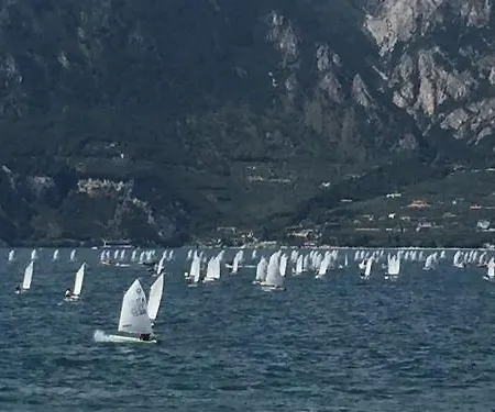 Vela Azzurra 2* Navene