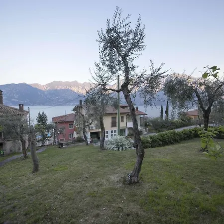 Vela Azzurra Hotel Navene