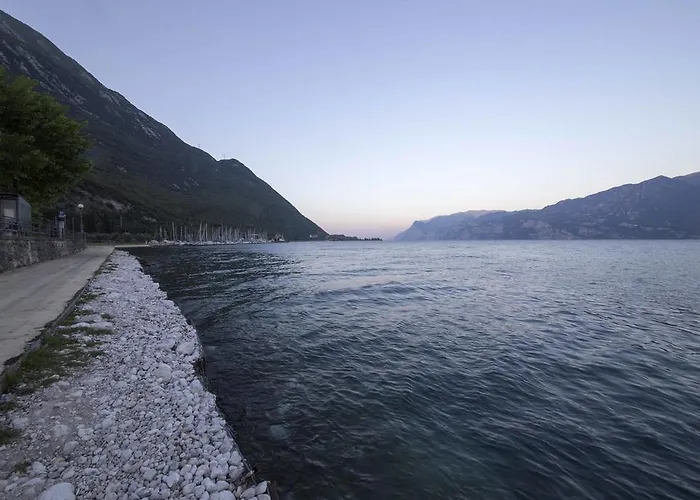 Vela Azzurra Szálloda 2*