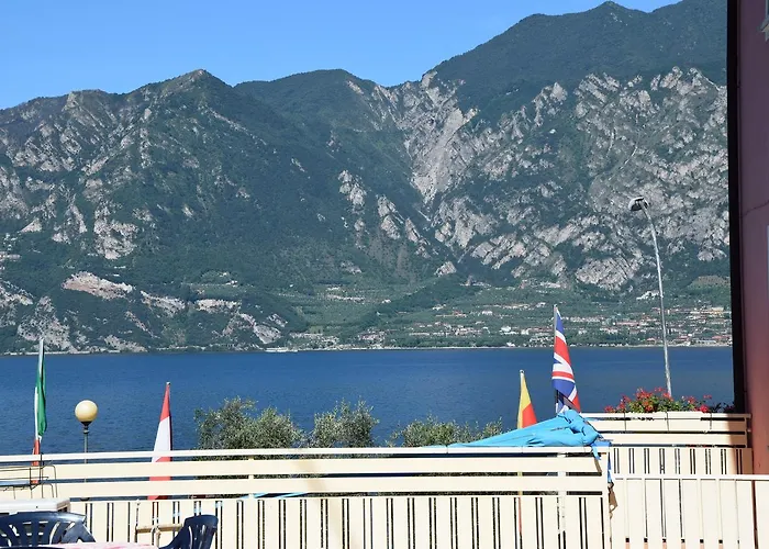 Szálloda Vela Azzurra 2*