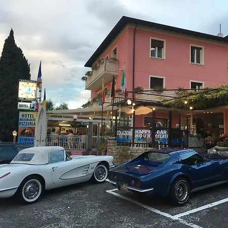 ホテル Vela Azzurra Navene