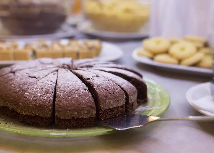 Vela Azzurra فندق 2*